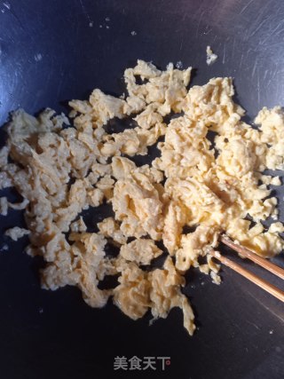 葱香番茄鸡蛋汤面的做法步骤：2