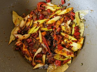 扁豆玉米土豆炖鸡块的做法步骤：5