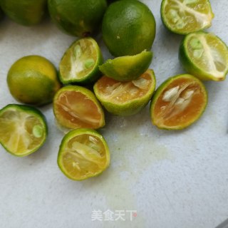 蜜糖腌青桔的做法步骤：7