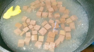 鸭血豆腐的做法步骤：4