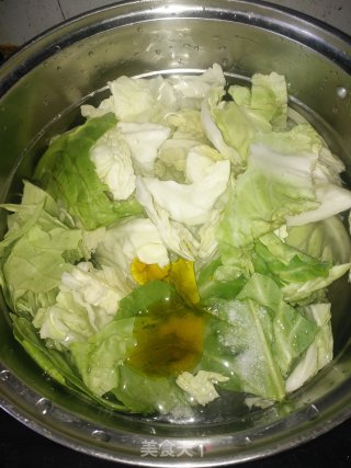 凉拌圆白菜的做法步骤：3