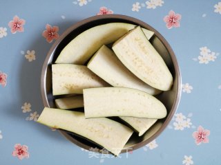 手撕茄子的做法步骤：2