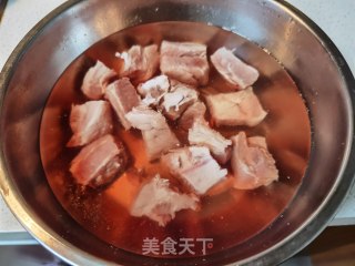 田园排骨汤的做法步骤：3