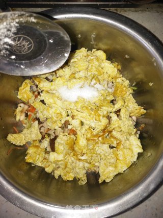 简易版饺子皮馅饼的做法步骤：5
