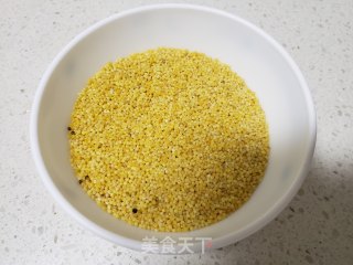 红豆小米粥的做法步骤：3