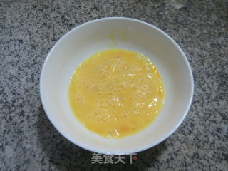 冰镇牛奶鸡蛋西米露的做法步骤：2