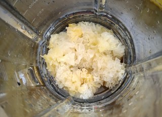 无花果银耳羹的做法步骤：4