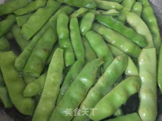 豆角猪肉馅饺子的做法步骤：3