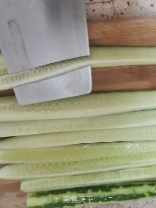 虾仁炒青瓜的做法步骤：4