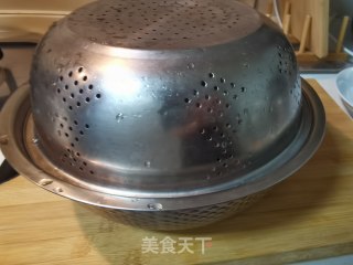 万能蒜蓉烧烤酱的做法步骤：2