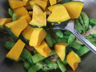 油豆角炖南瓜的做法步骤：5