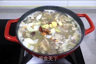 牛腩炖萝卜的做法步骤：6