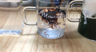 清凉双色冰粉粉，红糖的甜蜜、抹茶的清新，解暑又美味香甜。的做法步骤：13