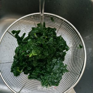 椒香薯叶鹅蛋饼的做法步骤：8