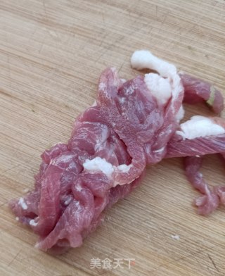 水萝卜炒红薯梗的做法步骤：7