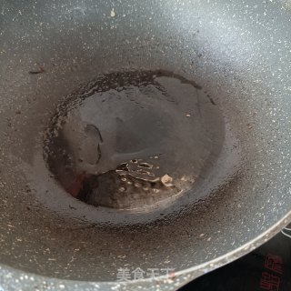 水萝卜炒红薯梗的做法步骤：8