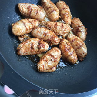 茶籽油煎鸡翅的做法步骤：6