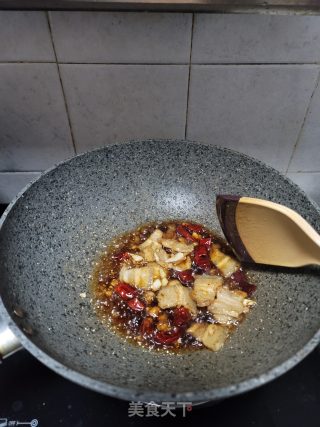五花肉焖笋丝的做法步骤：7