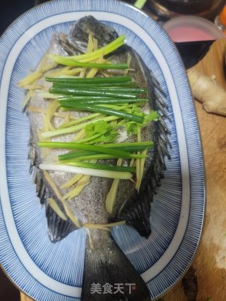 姜葱蒸花泥猛的做法步骤：5