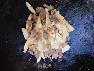 爆炒鸡胗杏鲍菇的做法步骤：5