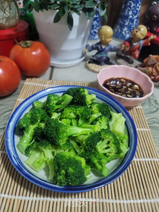 白灼西兰花的做法步骤：9