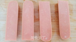 鸡蛋火腿三明治的做法步骤：4