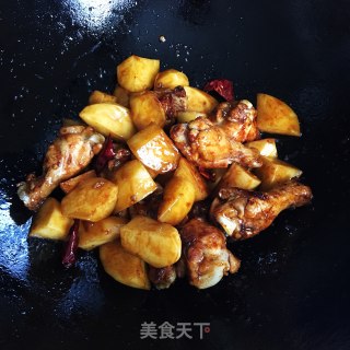 鸡翅根炖土豆的做法步骤：4