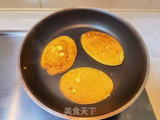 奶香玉米饼的做法步骤：15