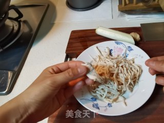 凉拌麻辣鸡丝的做法步骤：3