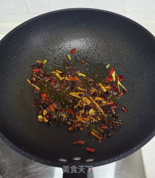 小炒牛肉的做法步骤：8