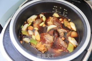 解馋过瘾的肉夹馍的做法步骤：5