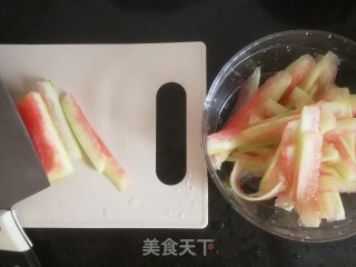 凉拌西瓜皮的做法步骤：5