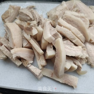 红烧回锅肉的做法步骤：3