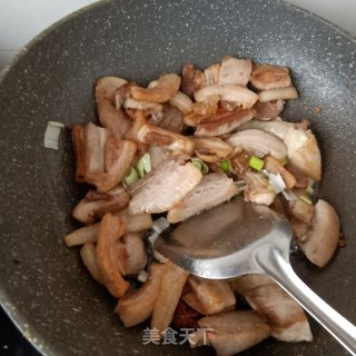 红烧回锅肉的做法步骤：9