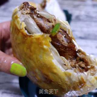 红烧回锅肉夹馍的做法步骤：15