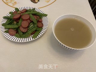 蒜香红肠荷兰豆的做法步骤：10