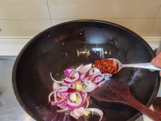 爆炒扇贝的做法步骤：8