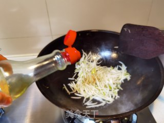 醋溜豆芽菜的做法步骤：7