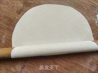 适合宝宝吃的鲜肉虾仁小馄饨，调馅、做皮、包制、保存的做法步骤：8