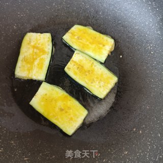 烧肉茄子三明治的做法步骤：5
