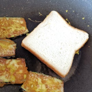 烧肉茄子三明治的做法步骤：9