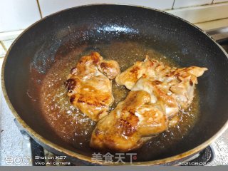 红烧鸡肉的做法步骤：6