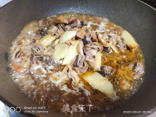 嫩姜烧腊鸭的做法步骤：8