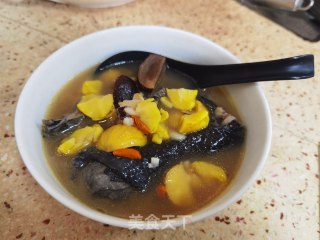 乌鸡板栗汤的做法步骤：16