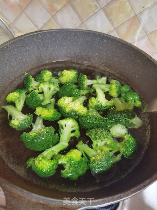 咖喱大虾的做法步骤：6