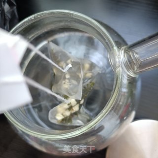 暴打柠檬冷泡茶的做法步骤：2