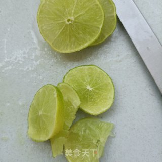 暴打柠檬冷泡茶的做法步骤：5