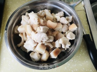 砂锅红烧肉炖豆腐的做法步骤：3