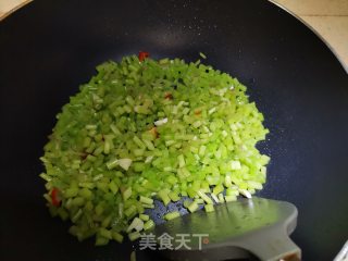 豆豉辣椒炒苋菜梗的做法步骤：2