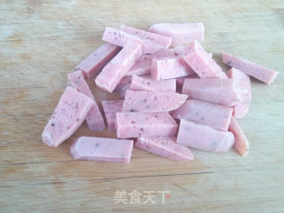烤肠烧冬瓜的做法步骤：2